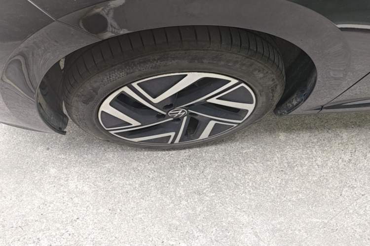 Used Volkswagen Sagitar 2023 200TSI DSG Excellence Edition Left Front Wheel Hub