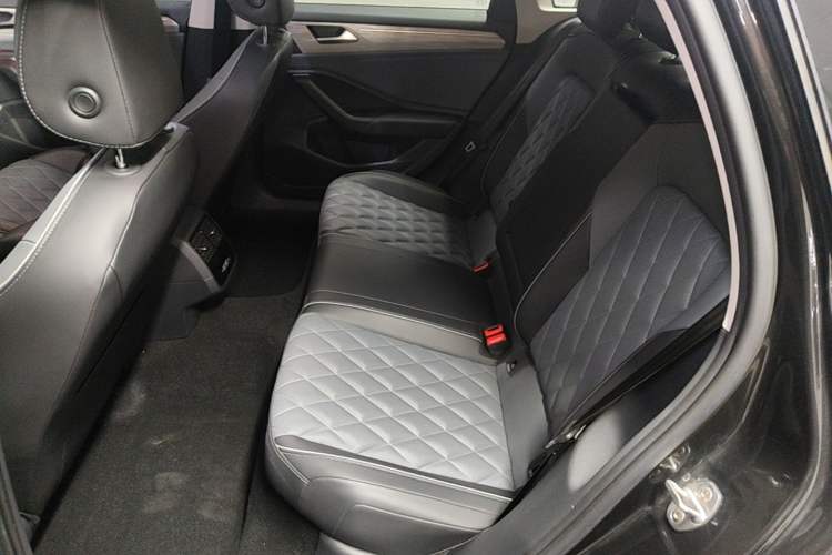 Used Volkswagen Sagitar 2023 300TSI DSG Excellence Edition Left Rear Seat