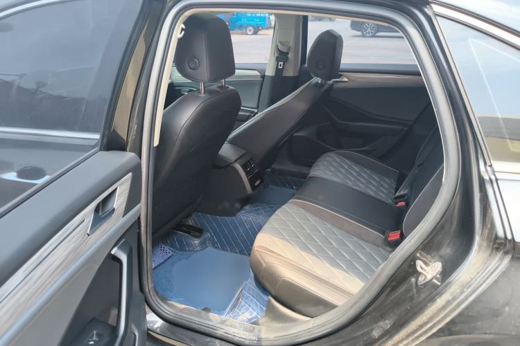 Used Volkswagen Sagitar 2023 300TSI DSG Excellence Edition Left Rear Seat