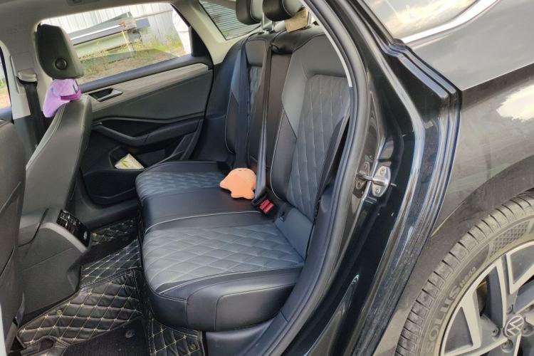 Used Volkswagen Sagitar 2023 300TSI DSG Excellence Edition Left Rear Seat