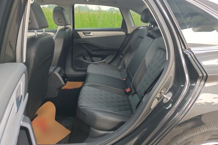 Used Volkswagen Sagitar 2023 300TSI DSG Excellence Edition Left Rear Seat