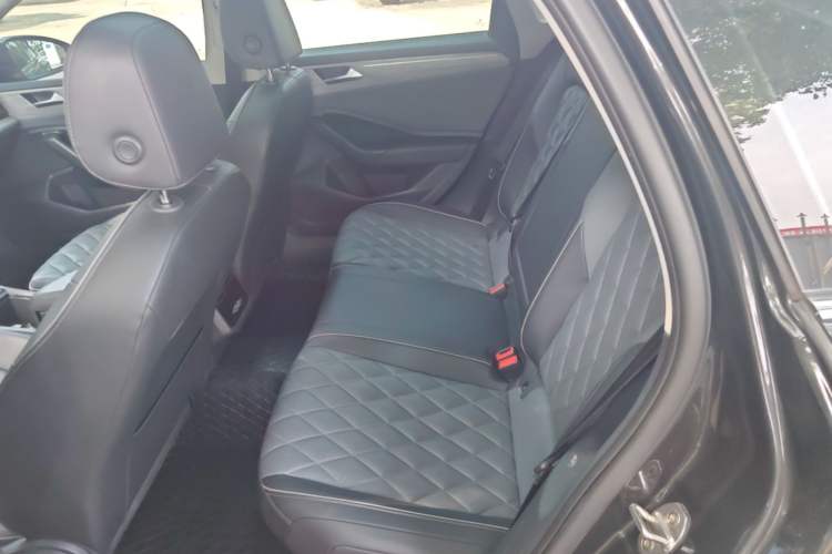 Used Volkswagen Sagitar 2023 300TSI DSG Excellence Edition Left Rear Seat