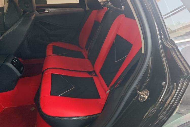 Used Volkswagen Sagitar 2023 300TSI DSG Excellence Edition Left Rear Seat