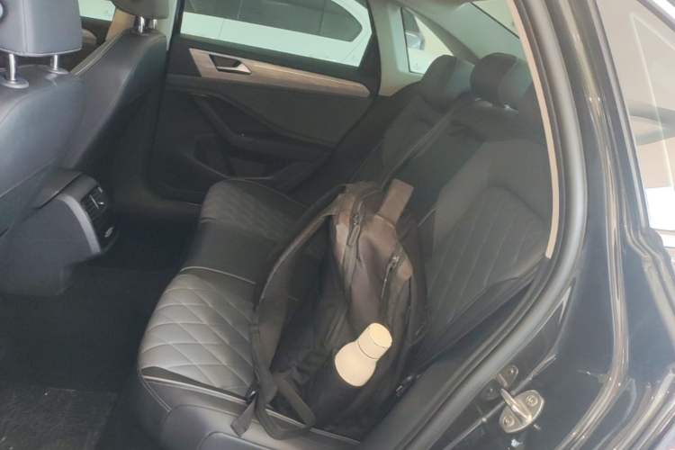 Used Volkswagen Sagitar 2023 300TSI DSG Excellence Edition Left Rear Seat