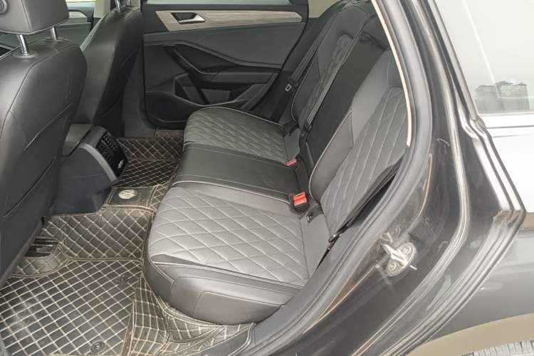 Used Volkswagen Sagitar 2023 280TSI DSG Excellence Edition Left Rear Seat