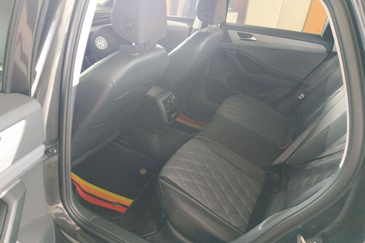 Used Volkswagen Sagitar 2023 300TSI DSG Excellence Edition Left Rear Seat