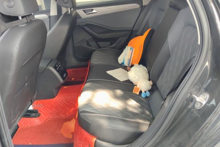 Used Volkswagen Sagitar 2023 300TSI DSG Excellence Edition Left Rear Seat