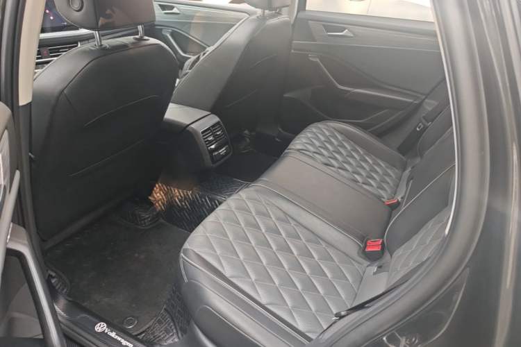 Used Volkswagen Sagitar 2023 300TSI DSG Excellence Edition Left Rear Seat