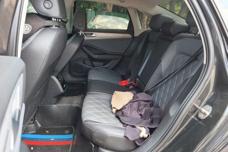 Used Volkswagen Sagitar 2023 300TSI DSG Excellence Edition Left Rear Seat