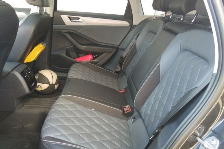 Used Volkswagen Sagitar 2023 300TSI DSG Excellence Edition Left Rear Seat