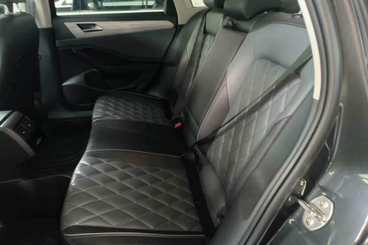 Used Volkswagen Sagitar 2023 300TSI DSG Excellence Edition Left Rear Seat