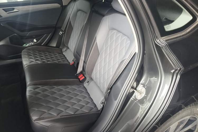 Used Volkswagen Sagitar 2023 300TSI DSG Excellence Edition Left Rear Seat