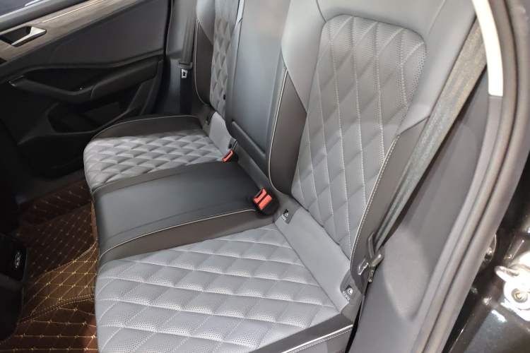 Used Volkswagen Sagitar 2023 300TSI DSG Excellence Edition Left Rear Seat