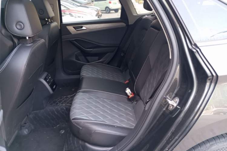 Used Volkswagen Sagitar 2023 280TSI DSG Excellence Edition Left Rear Seat