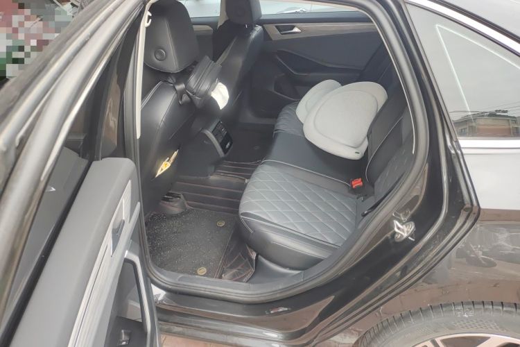 Used Volkswagen Sagitar 2023 300TSI DSG Excellence Edition Left Rear Seat