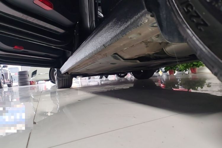Used Volkswagen Sagitar 2023 300TSI DSG Excellence Edition Left Side Sill