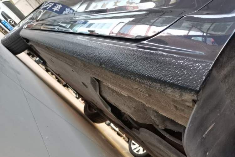 Used Volkswagen Sagitar 2023 200TSI DSG Excellence Edition Left Side Sill