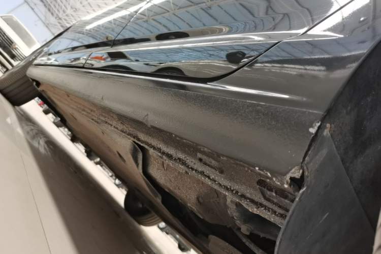 Used Volkswagen Sagitar 2023 200TSI DSG Excellence Edition Left Side Sill