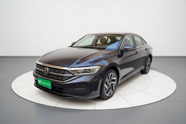 Ojetý Volkswagen Sagitar 2023 300TSI DSG Excellence Edition