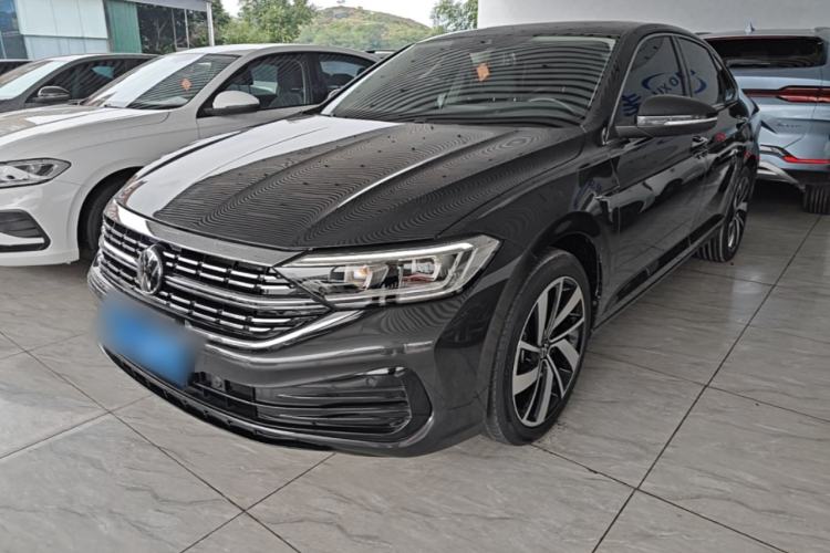 Volkswagen Sagitar 2023 300TSI DSG Excellence Edition - Beyond