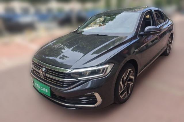 Volkswagen Sagitar 2023 300TSI DSG Excellence Edition usado