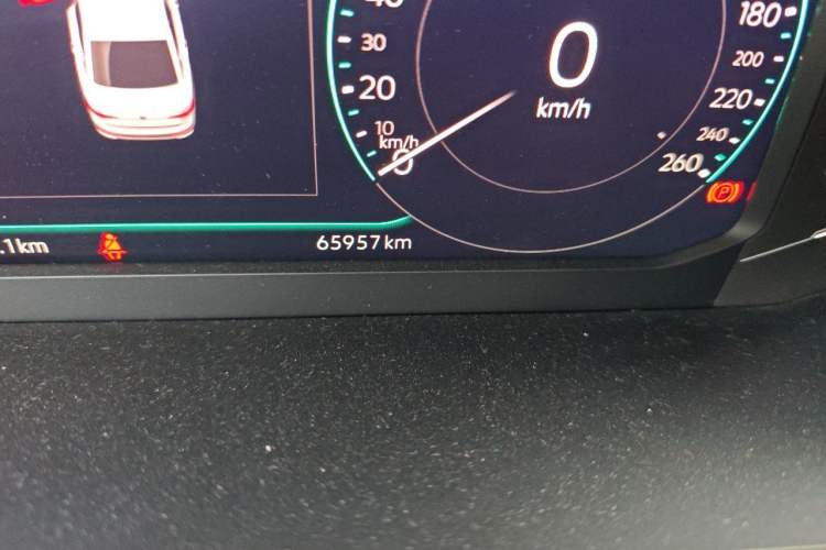 Used Volkswagen Sagitar 2023 300TSI DSG Excellence Edition Odometer Close Up