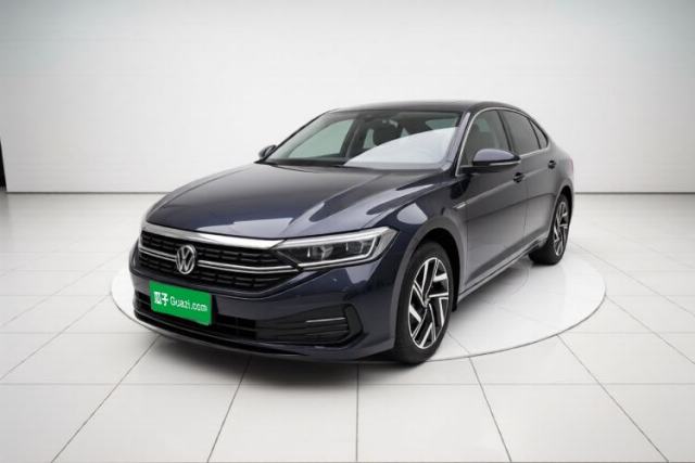 Ojetý Volkswagen Sagitar 2023 300TSI DSG Excellence Edition