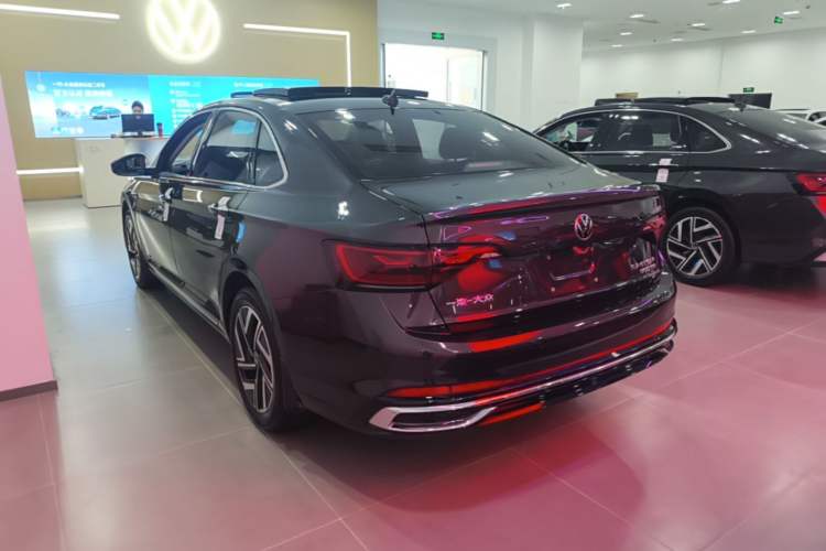 Used Volkswagen Sagitar 2023 300TSI DSG Excellence Edition Rear Left 45 Deg