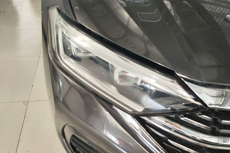 Used Volkswagen Sagitar 2023 200TSI DSG Excellence Edition Right Front Headlight