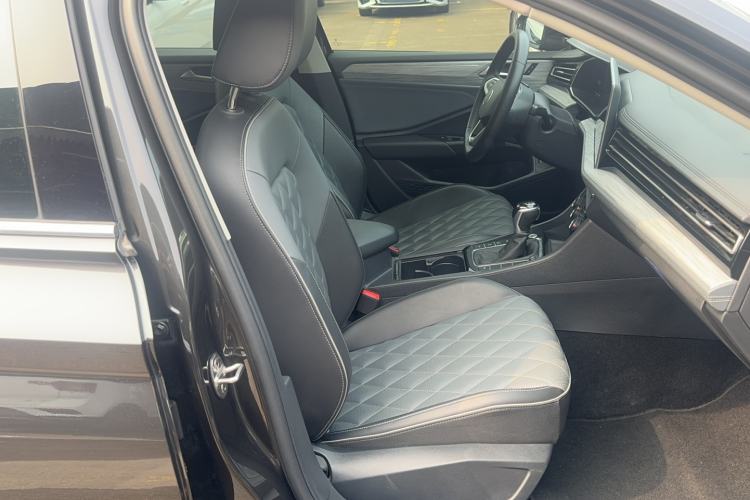 Used Volkswagen Sagitar 2023 280TSI DSG Beyond Lite Edition Right Front Seat