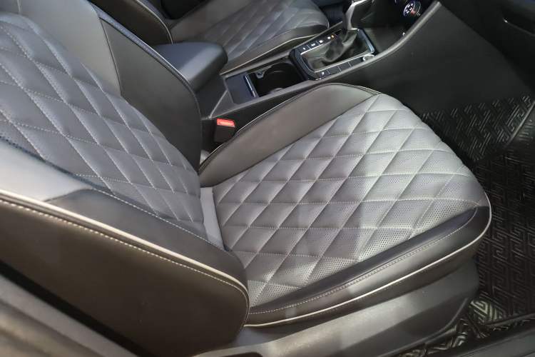 Used Volkswagen Sagitar 2023 280TSI DSG Beyond Lite Edition Right Front Seat