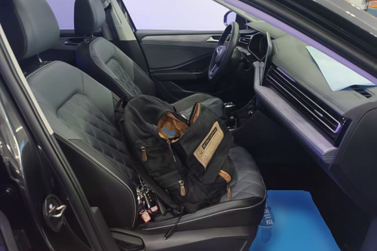 Used Volkswagen Sagitar 2023 300TSI DSG Excellence Edition Right Front Seat