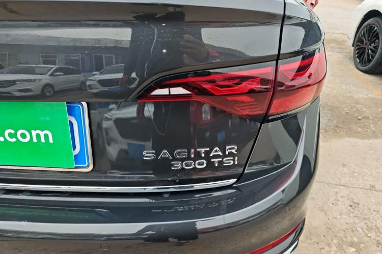 Used Volkswagen Sagitar 2023 300TSI DSG Excellence Edition Right Rear Taillight