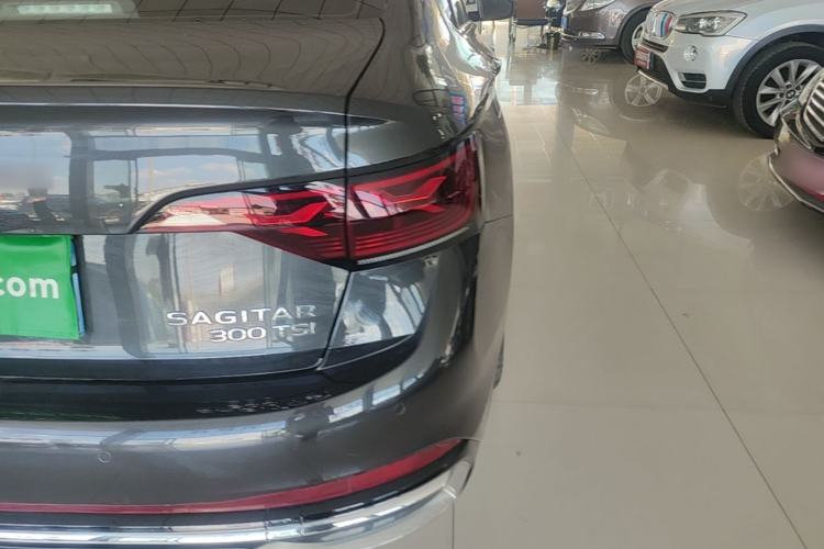 Used Volkswagen Sagitar 2023 300TSI DSG Excellence Edition Right Rear Taillight