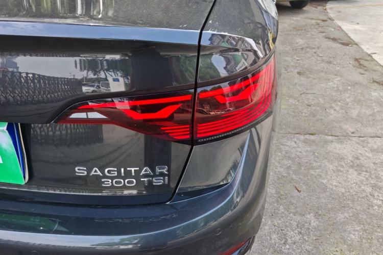 Used Volkswagen Sagitar 2023 300TSI DSG Excellence Edition Right Rear Taillight