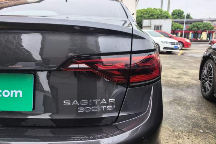 Used Volkswagen Sagitar 2023 300TSI DSG Excellence Edition Right Rear Taillight