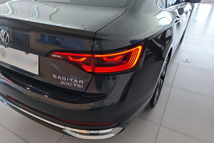 Used Volkswagen Sagitar 2023 300TSI DSG Excellence Edition Right Rear Taillight