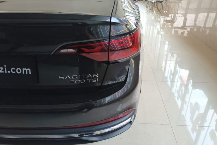 Used Volkswagen Sagitar 2023 300TSI DSG Flyover Edition Right Rear Taillight