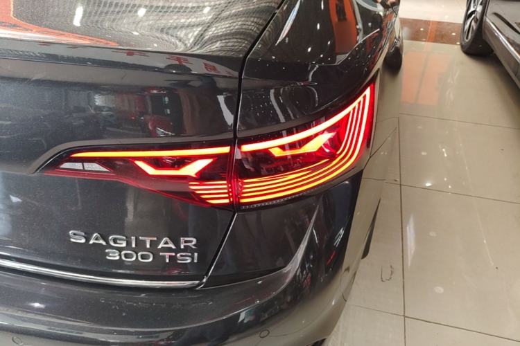 Used Volkswagen Sagitar 2023 300TSI DSG Excellence Edition Right Rear Taillight