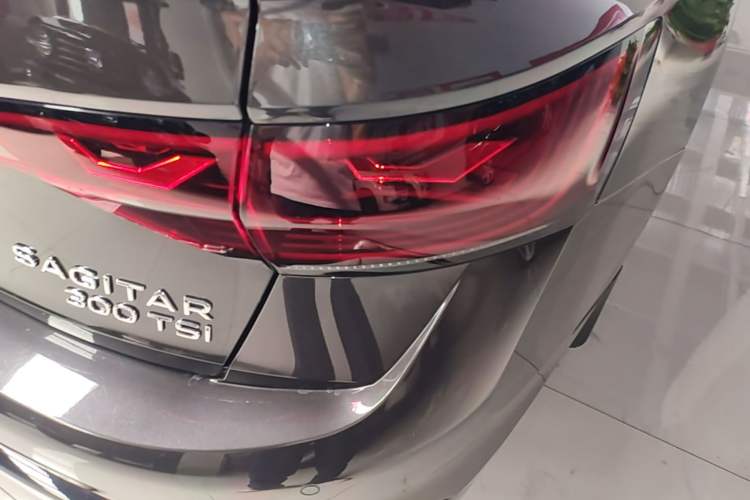 Used Volkswagen Sagitar 2023 300TSI DSG Excellence Edition Right Rear Taillight