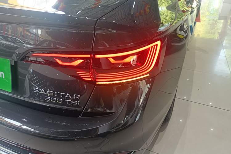 Used Volkswagen Sagitar 2023 300TSI DSG Excellence Edition Right Rear Taillight