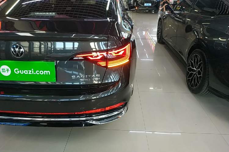 Used Volkswagen Sagitar 2023 300TSI DSG Excellence Edition Right Rear Taillight