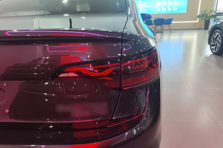 Used Volkswagen Sagitar 2023 300TSI DSG Excellence Edition Right Rear Taillight