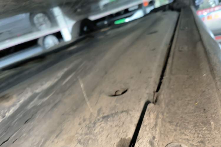 Used Volkswagen Sagitar 2023 300TSI DSG Excellence Edition Right Side Sill