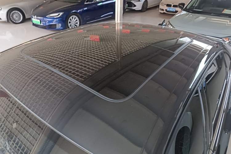 Used Volkswagen Sagitar 2023 300TSI DSG Flyover Edition Roof