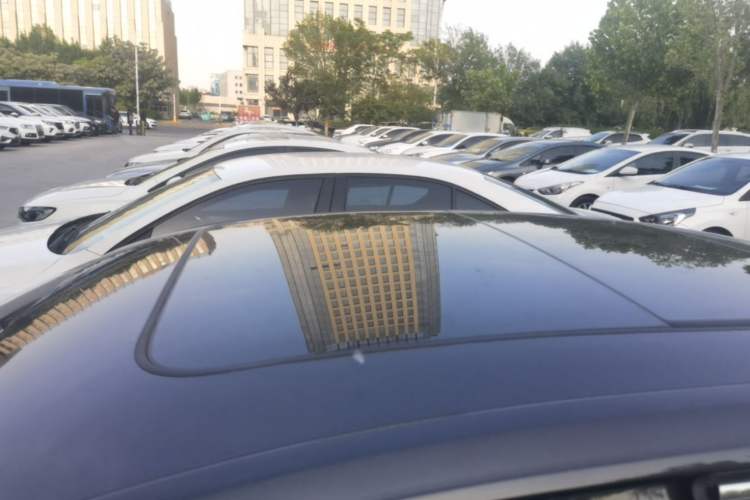 Used Volkswagen Sagitar 2023 300TSI DSG Excellence Edition Roof