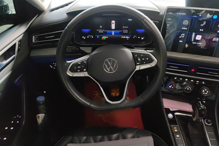 Used Volkswagen Sagitar 2023 300TSI DSG Excellence Edition Steering Wheel