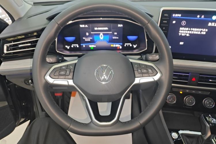 Used Volkswagen Sagitar 2023 300TSI DSG Excellence Edition Steering Wheel