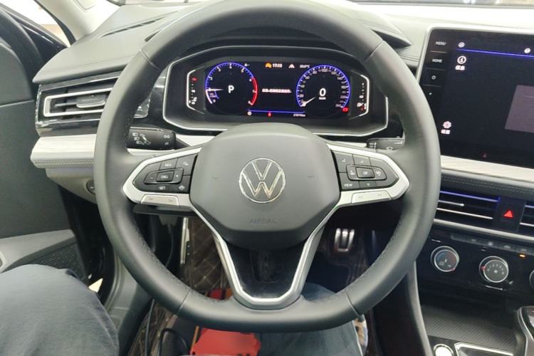 Used Volkswagen Sagitar 2023 300TSI DSG Excellence Edition Steering Wheel