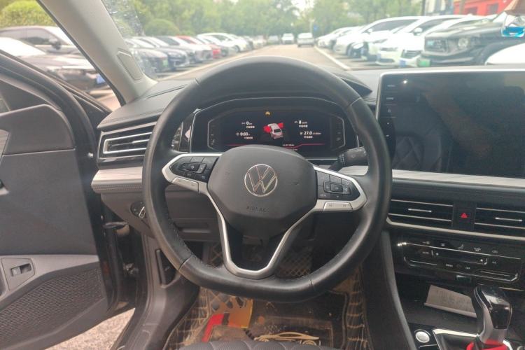 Used Volkswagen Sagitar 2023 300TSI DSG Excellence Edition Steering Wheel